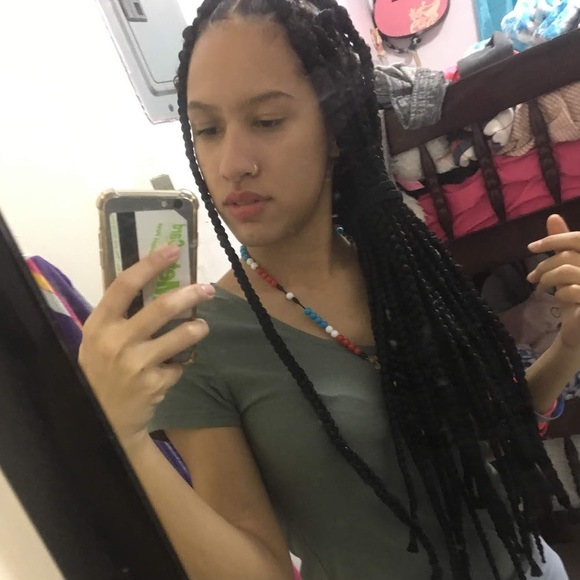 Meet your Posher, Carolyn - Picture 1 of 1